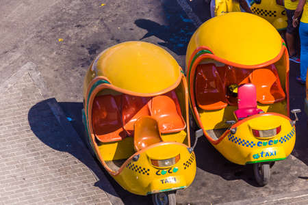 CUBA, HAVANA - MAY 5, 2017: Local taxis on the streets. Close-up. Top viewのeditorial素材