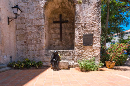 CUBA, HAVANA - MAY 5, 2017: Sculpture of a woman in church. Copy space for textのeditorial素材