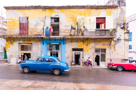 CUBA, HAVANA - MAY 5, 2017: American retro cars on city street.のeditorial素材