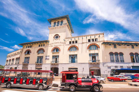 CUBA, HAVANA - MAY 5, 2017: Excursion locomotive. Tourists on excursion.のeditorial素材