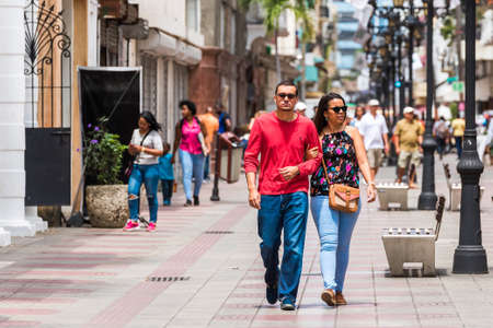 SANTO DOMINGO, DOMINICAN REPUBLIC - AUGUST 8, 2017: View of the historic street of the city. Copy space for textのeditorial素材