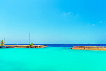 View of the island of Hangnaameedhoo, Maledives. Copy space for textの写真素材