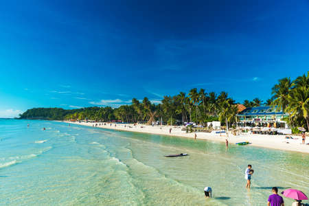 BORACAY, PHILIPPINES - FEBRUARY 28, 2018: View of the sandy beach. Copy space for textのeditorial素材
