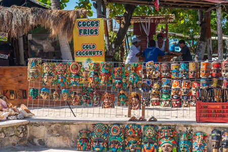ISLA MUJERES, MEXICO - MARCH 12.2021: Colorful souvenir shops in Isla Mujeres on the street, Mexico. Cancunのeditorial素材