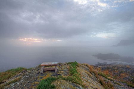 Early morning fog along the Atlantic coastline.の写真素材