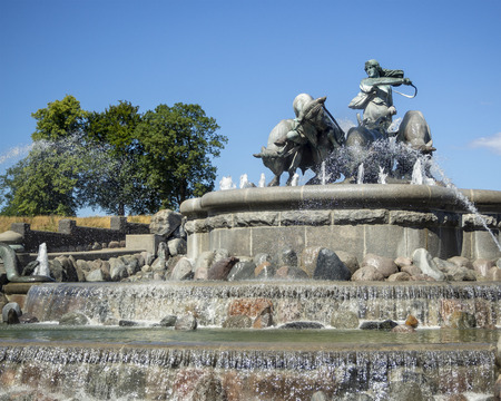 Tourist sightseeing walk showing the Gefion fountain, Copenhagen, Denmarkの写真素材