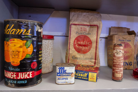 WINTERTON, CANADA, SEPTEMBER 1, 2018: Vintage food and medicine bottles, cans and paper packaging material sitting on a store shelf, taken on September 1 in Winterton.のeditorial素材