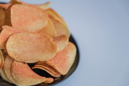 potato chips on a plateの写真素材