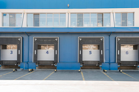 Logistic center concept with storage units
