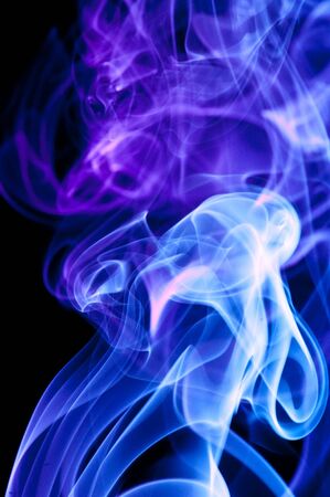 Blue smoke on black.
の写真素材