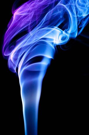 Blue smoke on black.
の写真素材