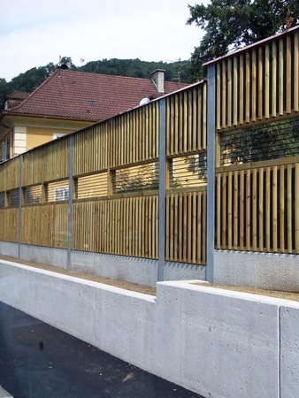 anti-noise barrierの写真素材