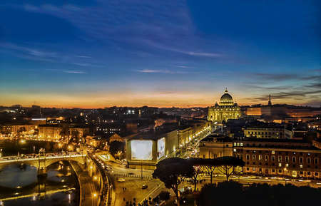 beautiful sunset panorama rome vatican cityの写真素材