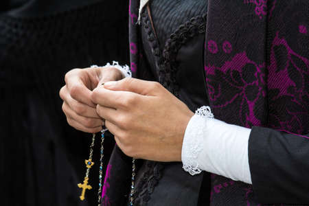 CAGLIARI, ITALIA - 2014 MAGGIO 1: 358^ Processione Religiosa di Sant'Efisio - Sardegnaのeditorial素材