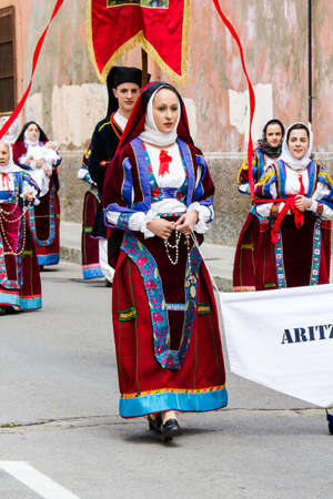 CAGLIARI, ITALIA - MAGGIO 1, 2016: 360^ Festa di Sant'Efisio - Sardegnaのeditorial素材