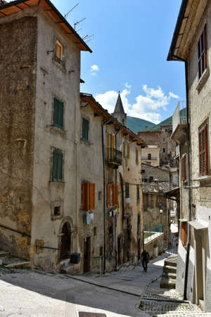 A narrow street among the old houses of Scanno, a medieval village in the Abruzzo region.のeditorial素材
