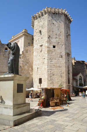 A street in Split, a tourist town on the Croatian coast.のeditorial素材