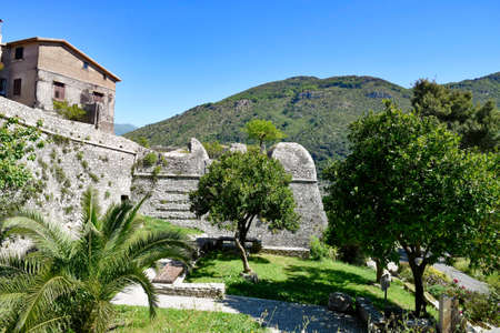 Sermoneta, Italy, 05/10/2021. The ancient medieval walls that surround the town.のeditorial素材