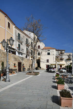 A central square among the old stone houses of Castellabate, medieval town in Salerno province.のeditorial素材