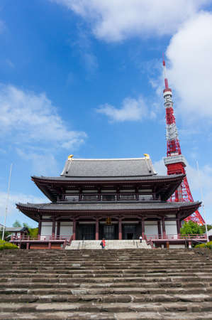 zojoji temple and tokyo towerのeditorial素材
