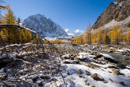 Aktru riverの写真素材