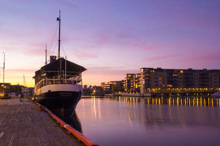 Tonsberg harbor view in the morningのeditorial素材