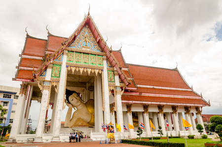 Big Reclining Buddha statue in Songkhla city Thailandの写真素材