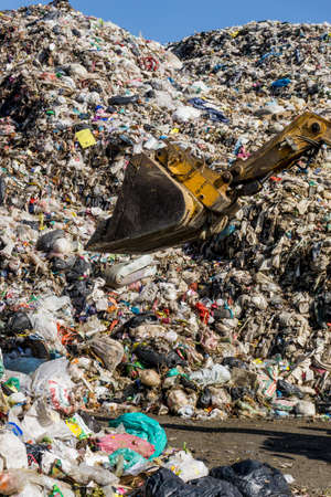 CHIANGMAI PROVINCE, THAILAND-DECEMBER 25 2017, Waste from household in waste landfill. Waste disposal in dumping site in THAILANDのeditorial素材
