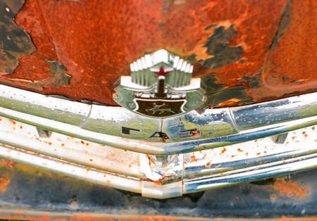 rusty emblem of an old soviet carのeditorial素材