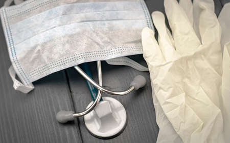 Individual protective equipment used by doctors and nurses to detect viruses and bacteria