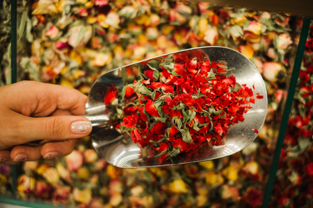 Aromatic red flower herbal tea om turkish Grand Bazaar marketの写真素材