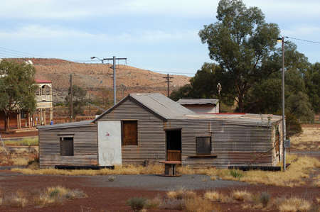 phantom city of Leonora in the Australia Western which was used to place the blue-collar worker of the goldmine, city now given up and preserved in the state as if the inhabitants had disappearedのeditorial素材