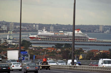 Melbourne by the fast track