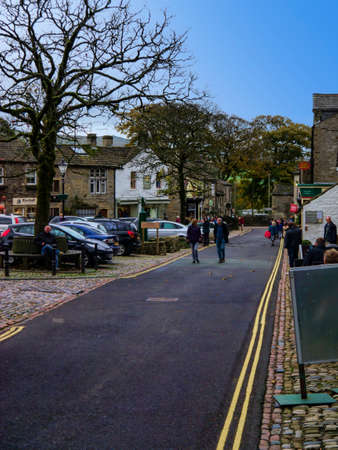 Main street through the village of Grassington Yorkshireのeditorial素材
