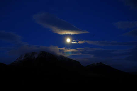 Icelandic  Mountain Moonの写真素材