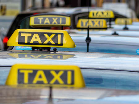 taxis waitの写真素材