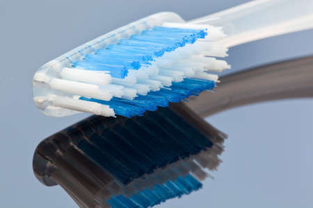new toothbrush waits for the tooth reinigung.öfter change the toothbrush.の写真素材