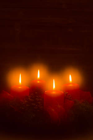 an advent wreath for christmas ensures romatinsche mood in the silent advent.の写真素材