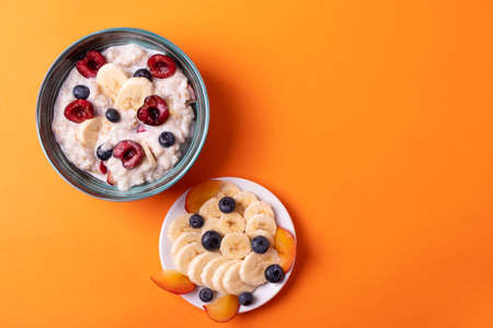 healthy tasty breakfast concept on pink backgroundの写真素材