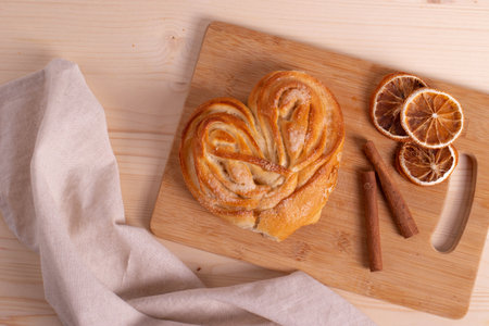 heart bun