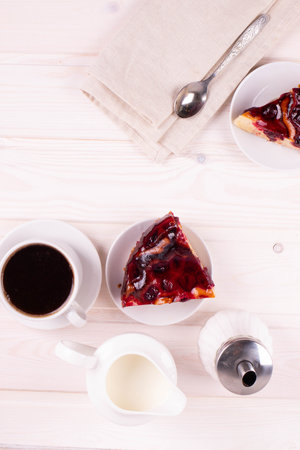delicious freshly baked berry pie on a rustic backgroundの写真素材