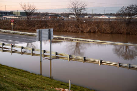 VALLEY PARK, MO/USA - JANUARY 1, 2016: Flood waters closed Highways and Roads in Valley Park, Missouriのeditorial素材