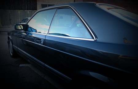 coupe from 80, auto youngtimer, dark background.の写真素材
