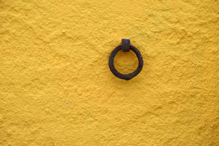 The close-up of an anchor ring on a house facade                 の写真素材