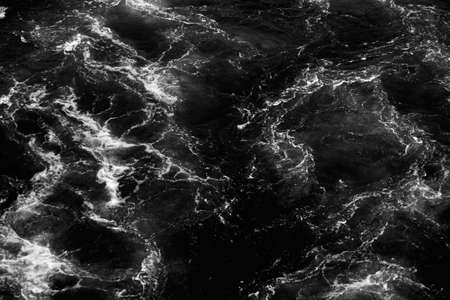 The plan view of a foaming water surface                    の写真素材