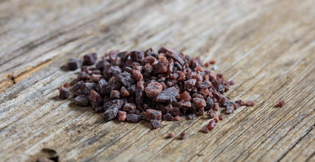 Black indian salt crystals heapの写真素材