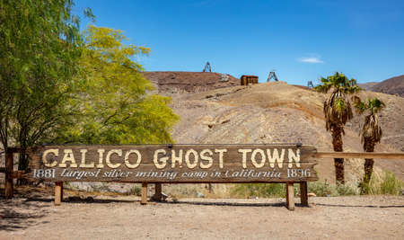 Calico ghost town California, USA. May 29, 2019. Old former silver mining town in San Bernardino County, theme park. Wood sign with textのeditorial素材