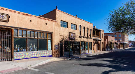 Santa Fe, New Mexico USA. May 15, 2019. Santa Fe  city downtown, sunny spring dayのeditorial素材