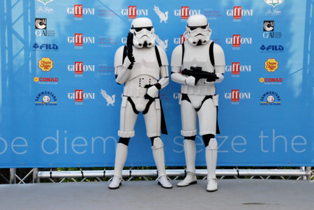 Giffoni Valle Piana, Salerno, Italia - 20 Luglio, 2015 : Stormtroopers, Star Wars, al Giffoni Film Festival 2015 - il 20 Luglio, 2015 a Giffoni Valle Piana, Italiaのeditorial素材