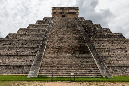 View of Mayan pyramid in Chichen Itza Park (Yucatan, Mexico).の写真素材